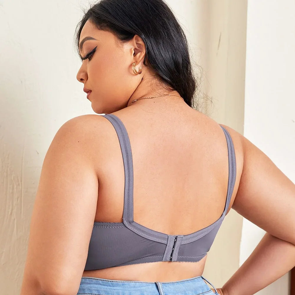 Sutiã Plus Size com Renda e Suporte